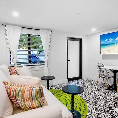Captain'S Quarters At Anna Maria Island Inn ブレイデントン・ビーチ エクステリア 写真